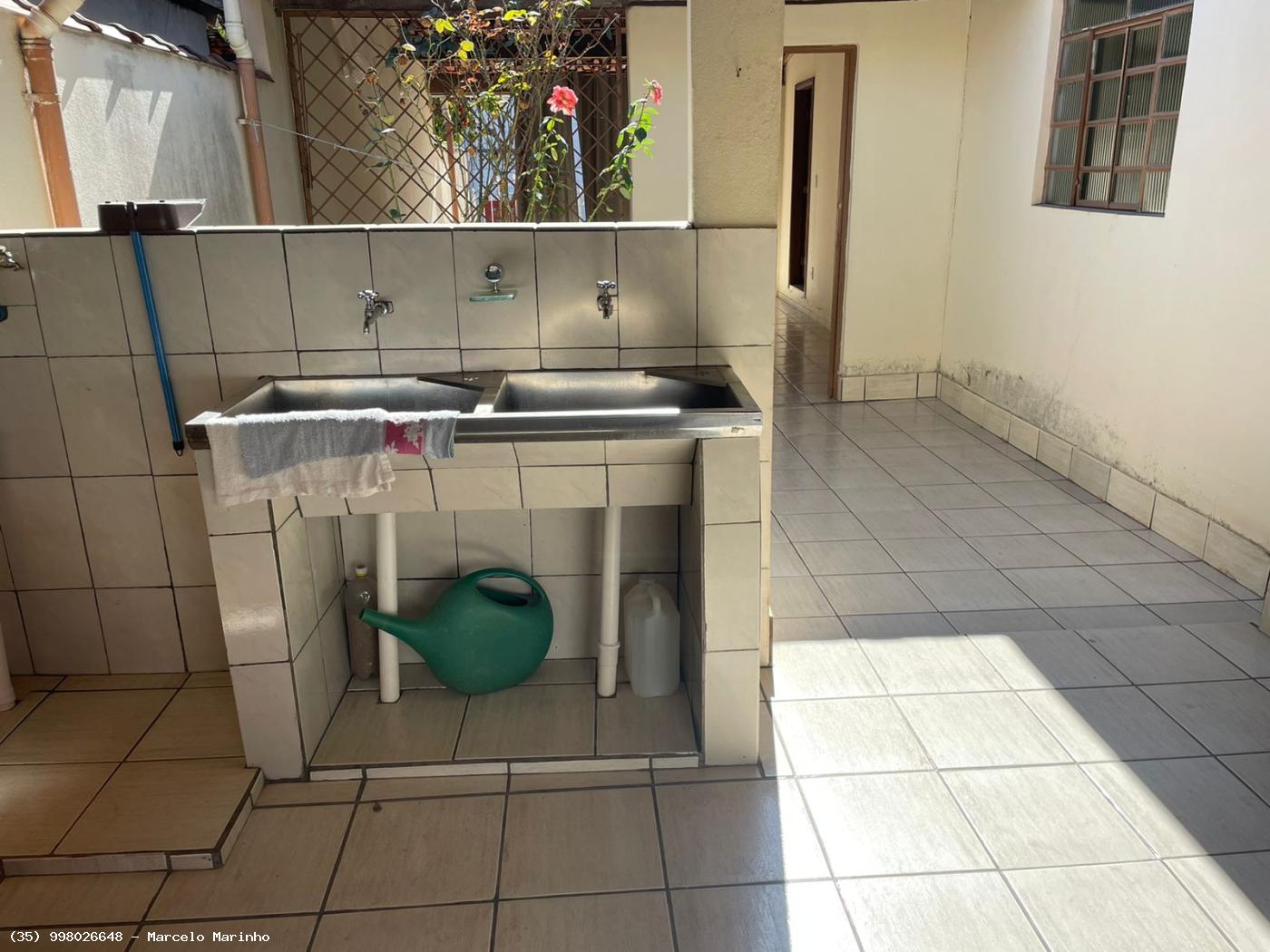 Casa à venda com 3 quartos - Foto 12