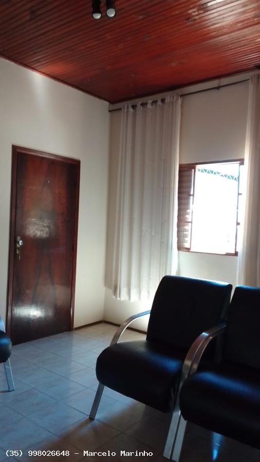 Casa à venda com 3 quartos - Foto 4