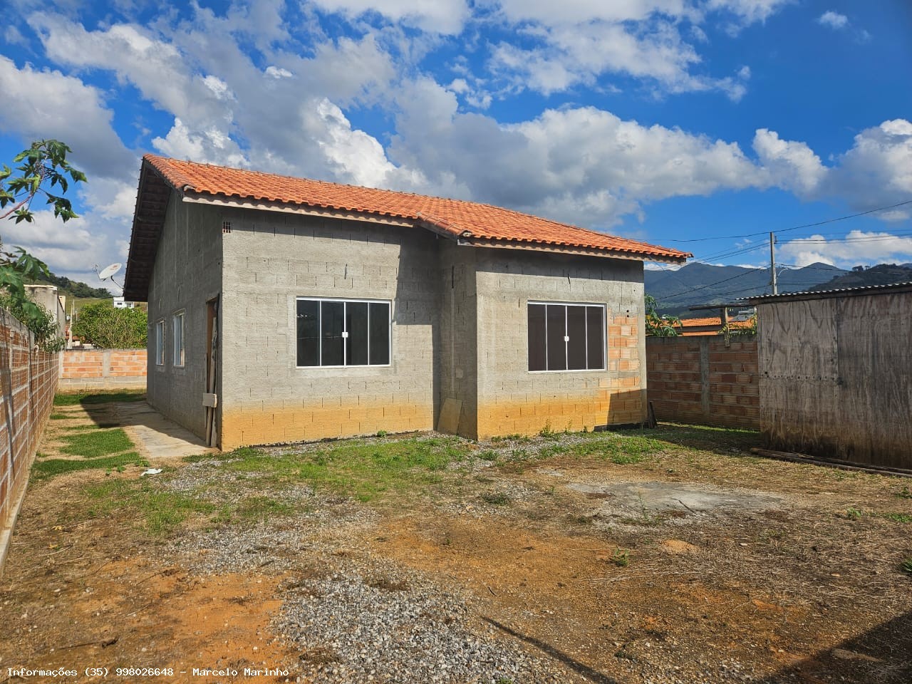 Casa à venda com 2 quartos, 360m² - Foto 4