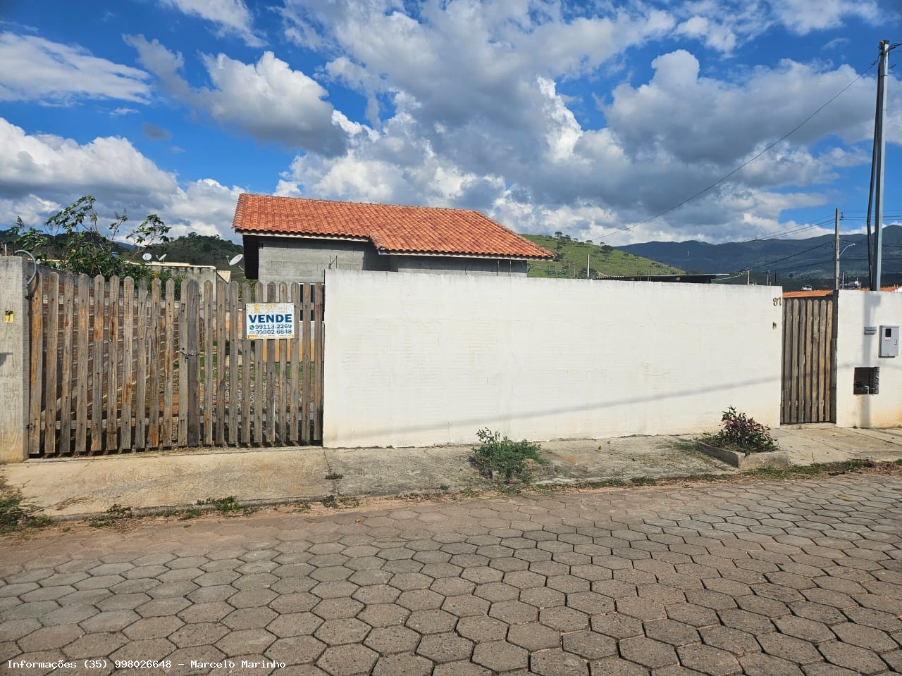 Casa à venda com 2 quartos, 360m² - Foto 2